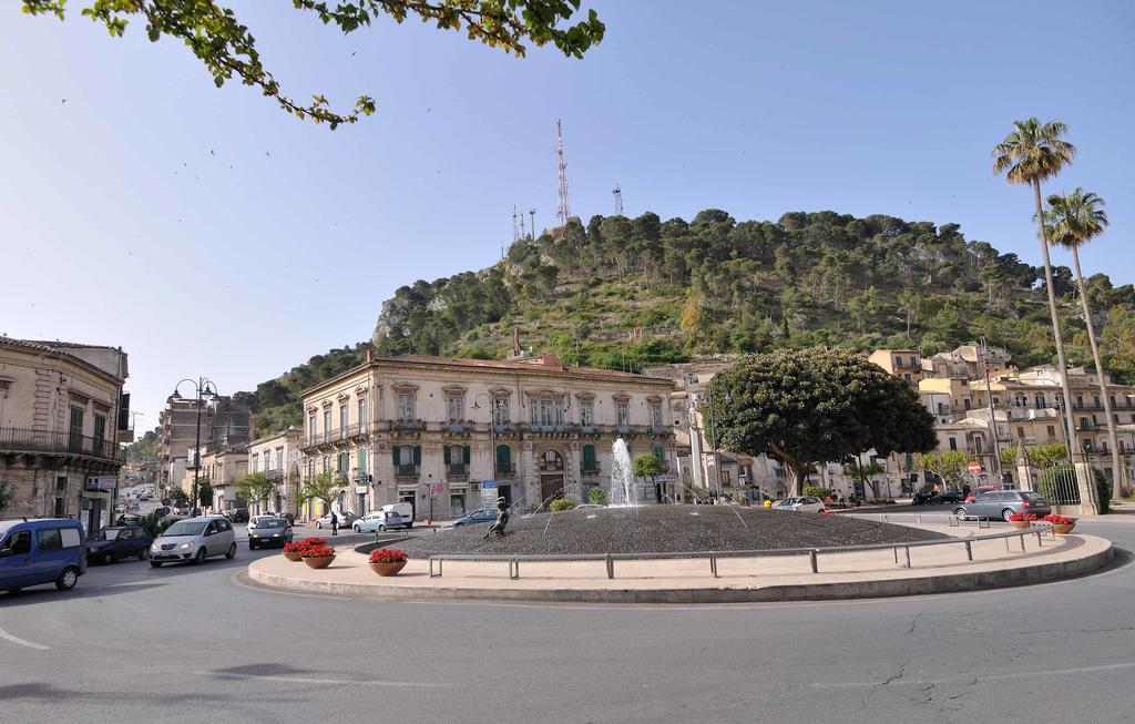 Vacanze Romantiche A Модика Номер фото