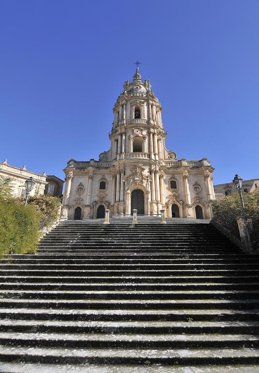 Vacanze Romantiche A Модика Экстерьер фото