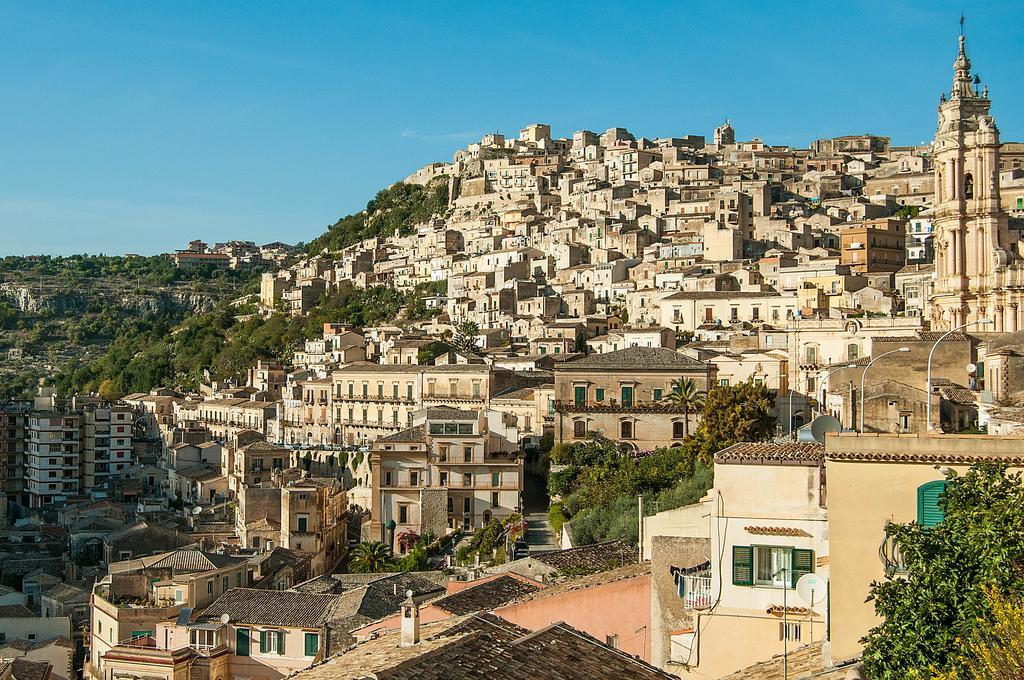Vacanze Romantiche A Модика Экстерьер фото