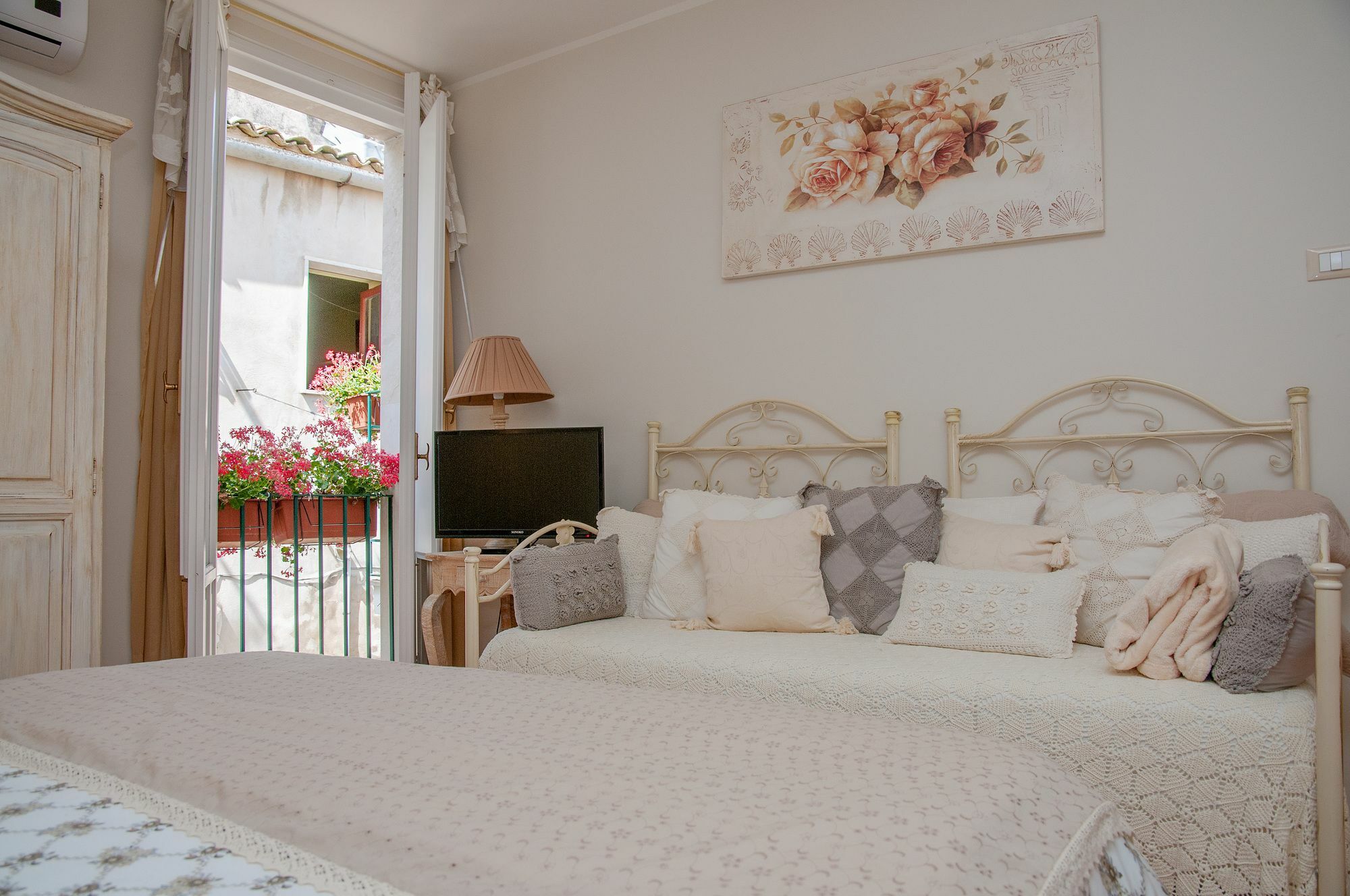 Vacanze Romantiche A Модика Экстерьер фото